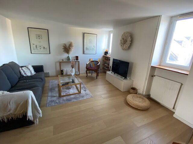 Appartement 2 pièces 120 m²