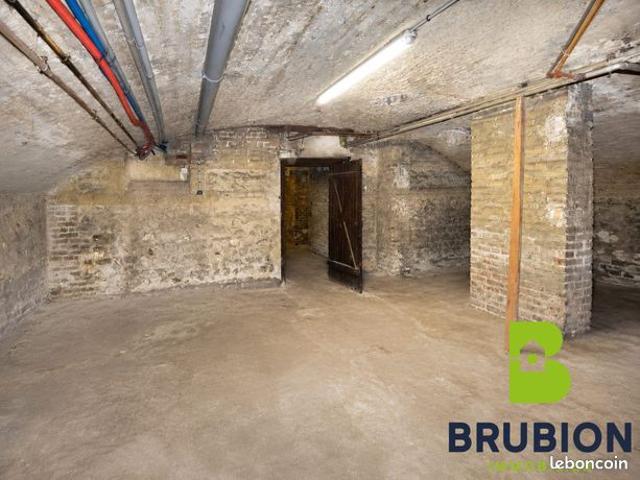 Appartement 2 pièces 130 m²
