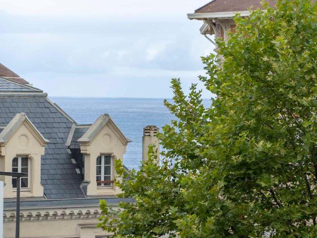 Appartement 2 pièces 143 m²