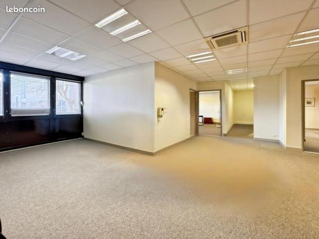 Appartement 5 pièces 147 m²
