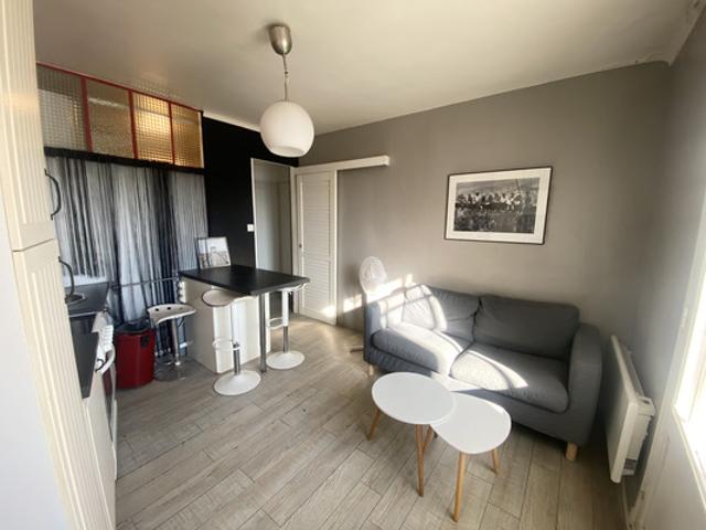 Appartement 2 pièces, 19 m² à louer à Marseille 1 13001