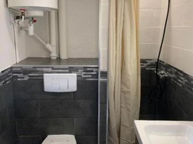 Appartement 2 pièces, 23 m² à louer à Orange 84100