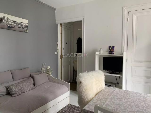 Appartement 2 pièces 23m2 Proche RER B