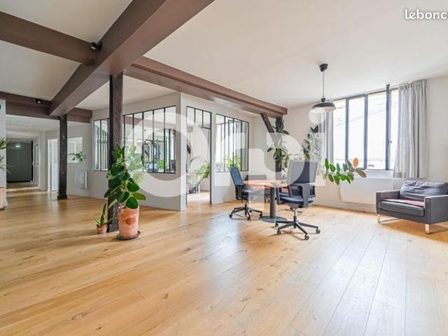 Appartement 5 pièces 204 m²