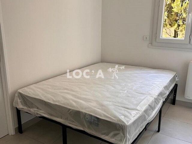 Appartement 2 pièces, 27 m² à louer à Vénissieux 69200