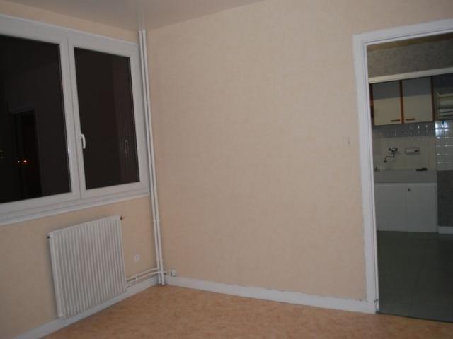 Appartement 2 pièces, 27 m² à louer à Clermont Ferrand 63000