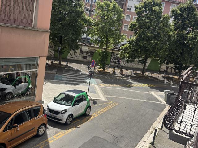 Appartement 2 pièces, 27 m² à louer à Grenoble 38000