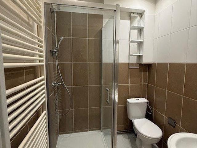 Appartement 2 pièces, 27 m² à louer à Hyères 83400