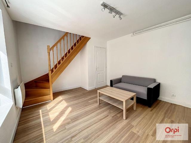 Appartement 2 pièces, 27 m² à louer à Montluçon 03100