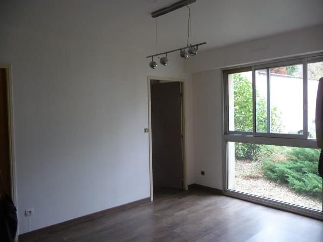 Appartement 2 pièces, 27 m² à louer à Orléans 45000