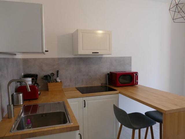 Appartement 2 pièces, 27 m² à louer à Sète 34200