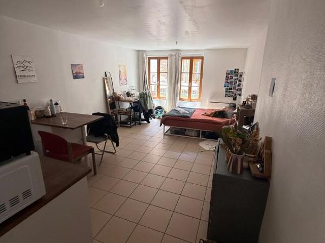Appartement 2 pièces, 25 m² à louer à Chambéry 73000