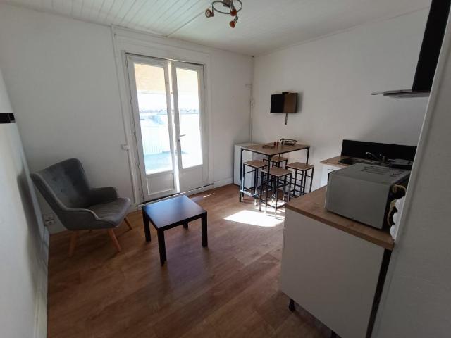 Appartement 2 pièces, 25 m² à louer à Lasbordes 11400