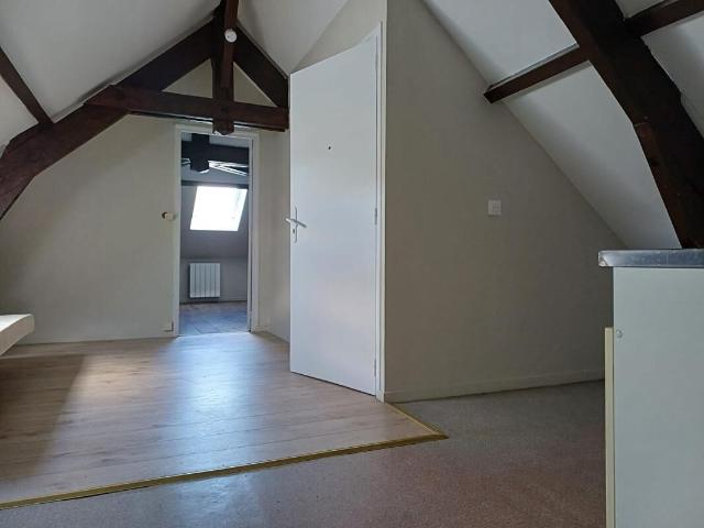 Appartement 2 pièces, 25 m² à louer à Noyon 60400