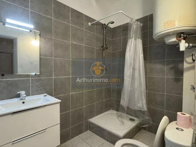 Appartement 2 pièces, 26 m² à louer à Apt 84400