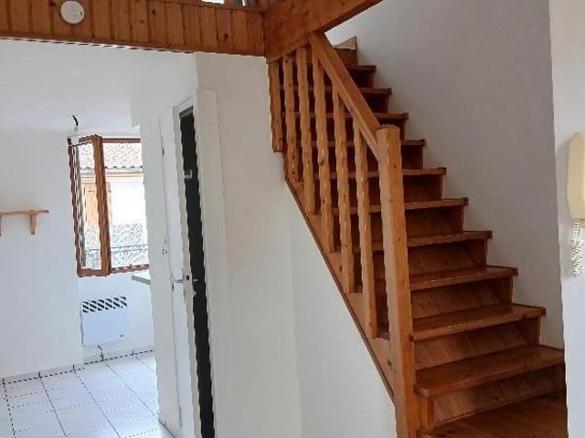 Appartement 2 pièces, 26 m² à louer à Bordeaux 33000