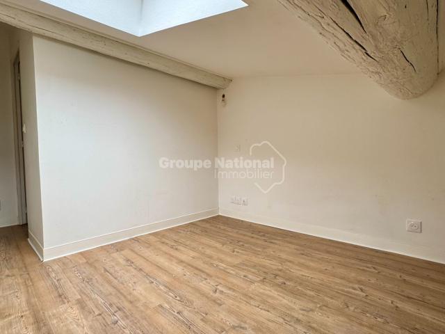 Appartement 2 pièces, 26 m² à louer à Nîmes 30000