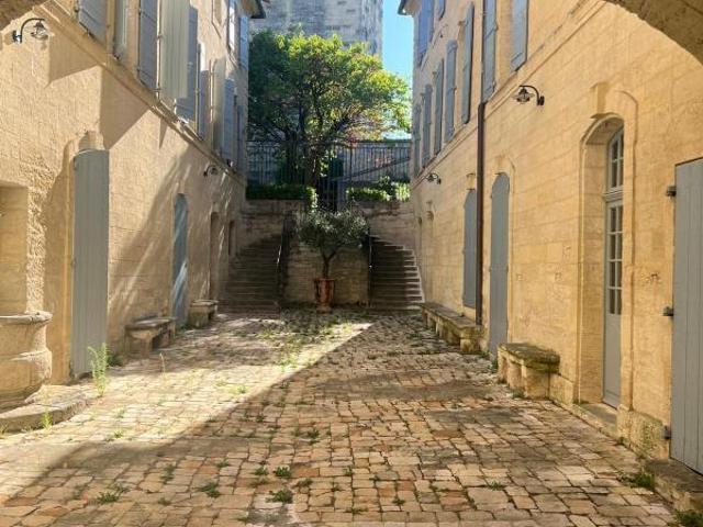Appartement 2 pièces, 28 m² à louer à Uzès 30700