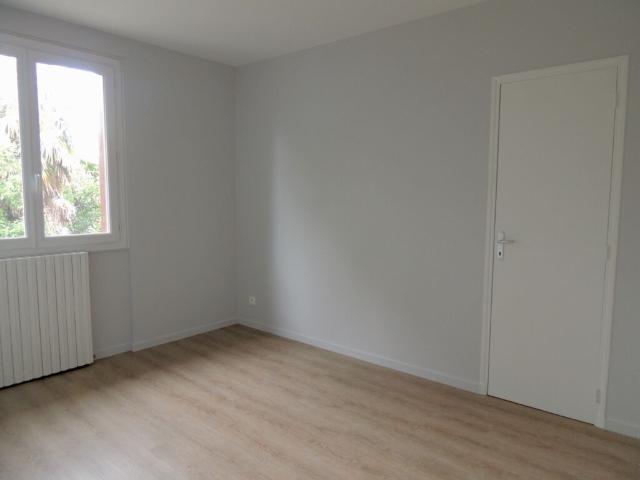 Appartement 2 pièces, 28 m² à louer à Villeneuve sur Lot 47300