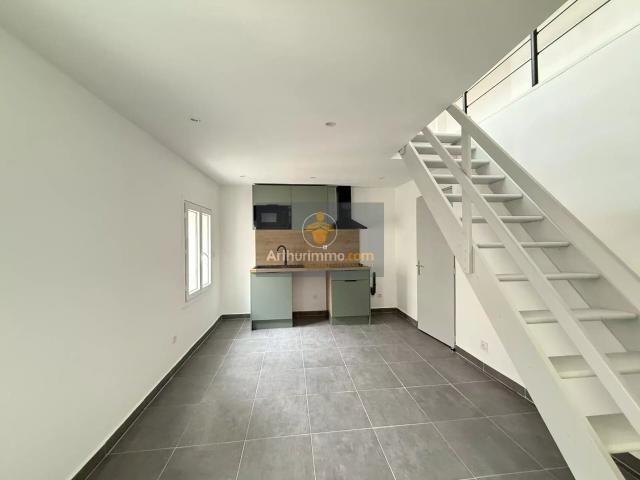 Appartement 2 pièces, 28 m² à louer à Apt 84400