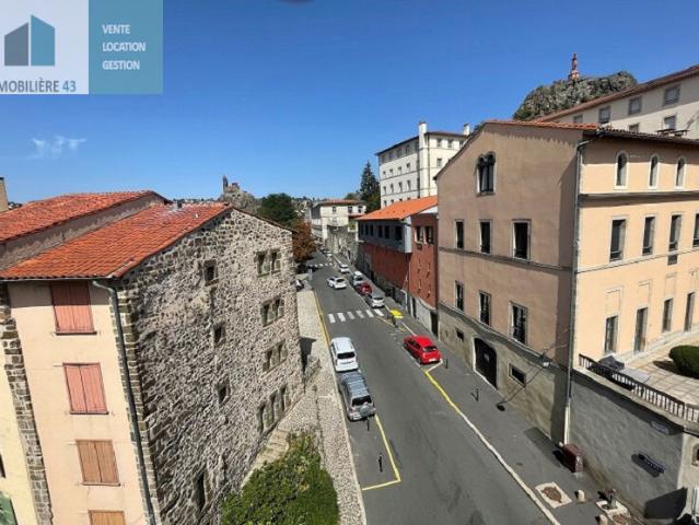 Appartement 2 pièces, 28 m² à louer à Le Puy en Velay 43000
