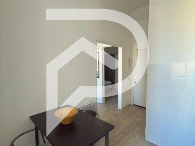 Appartement 2 pièces, 28 m² à louer à Marseille 5 13005