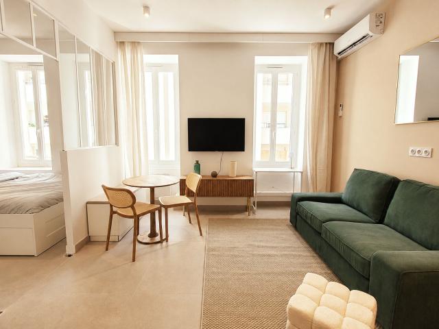 Appartement 2 pièces, 28 m² à louer à Marseille 8 13008