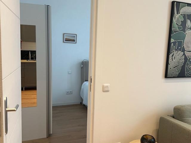 Appartement 2 pièces, 29 m² à louer à Vallauris 06220