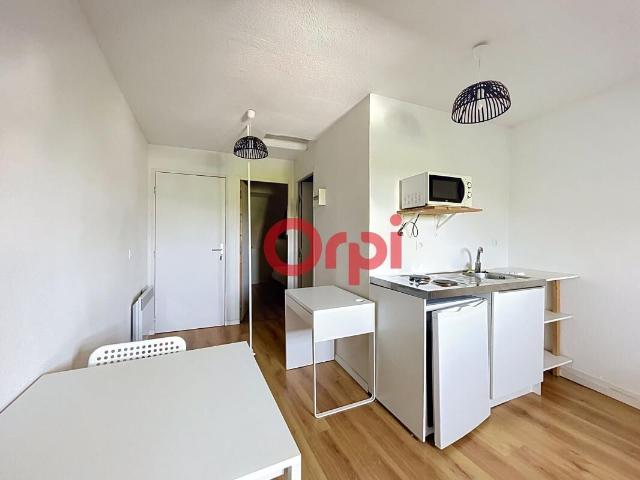 Appartement 2 pièces, 29 m² à louer à Vichy 03200