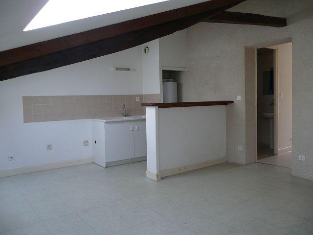 Appartement 2 pièces, 29 m² à louer à Cahors 46000