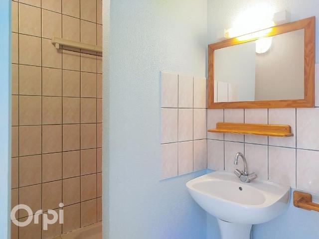 Appartement 2 pièces, 29 m² à louer à Clermont Ferrand 63000