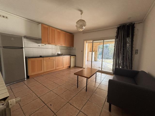 Appartement 2 pièces, 29 m² à louer à Marseille 13 13013