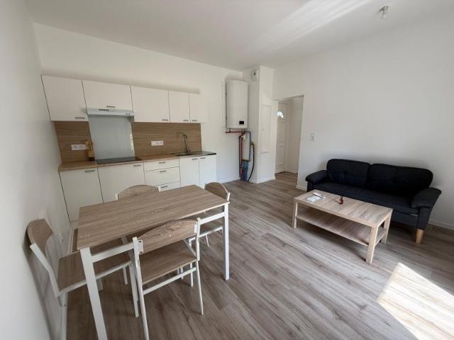 Appartement 2 pièces, 29 m² à louer à Saint Pierre du Mont 40280