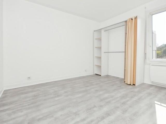 Appartement 2 pièces, 33 m² à louer à Châtillon 92320