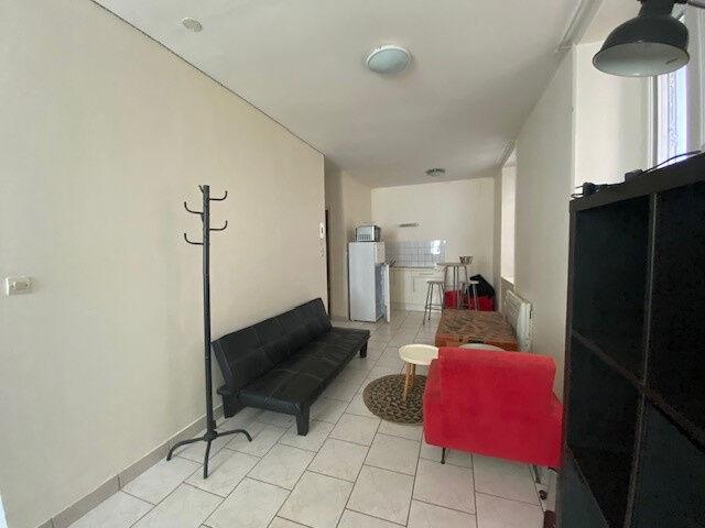 Appartement 2 pièces, 33 m² à louer à Nantes 44000