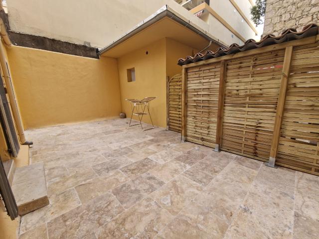 Appartement 2 pièces, 33 m² à louer à Nice 06100