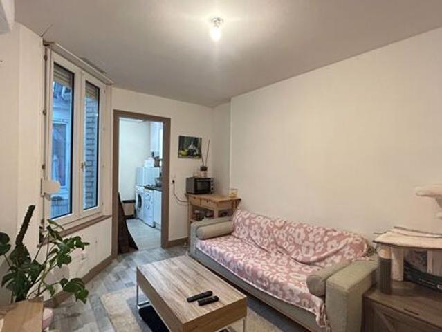 Appartement 2 pièces 33m2 REIMS 475 euros