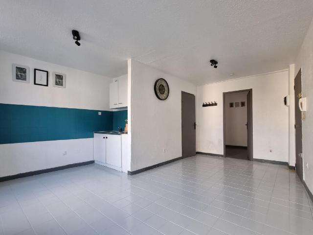 Appartement 2 pièces, 30 m² à louer à Alès 30100