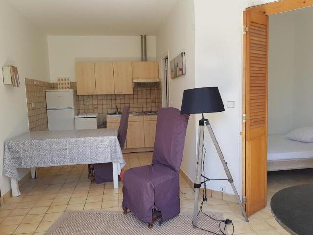 Appartement 2 pièces, 30 m² à louer à Bordeaux 33000
