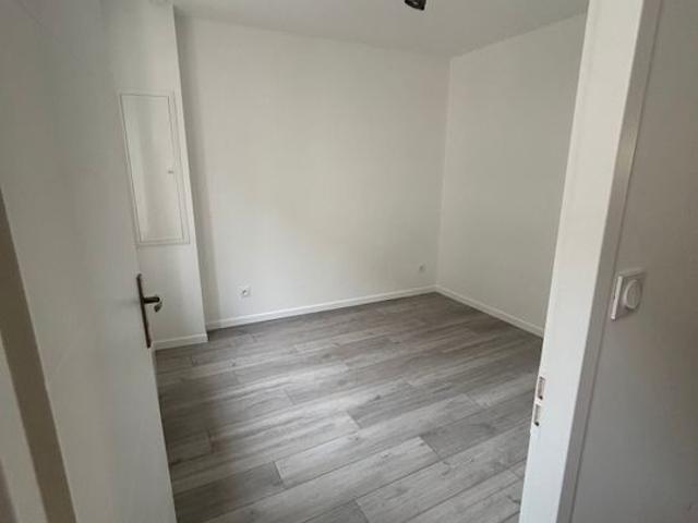 Appartement 2 pièces, 30 m² à louer à Bourgoin Jallieu 38300