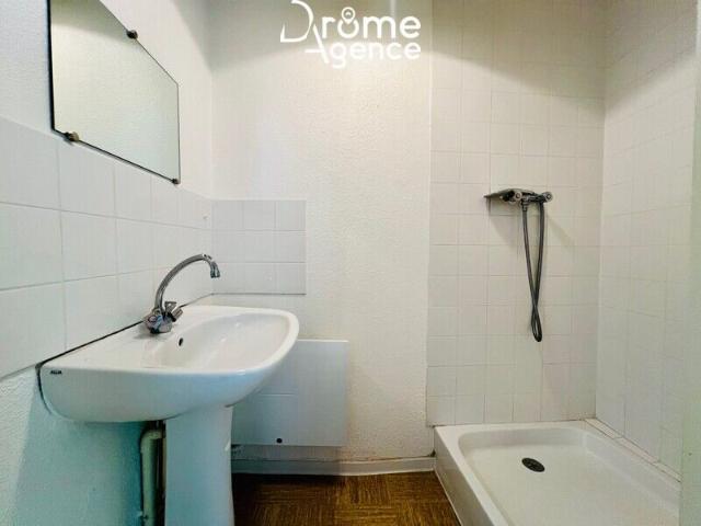Appartement 2 pièces, 30 m² à louer à Chabeuil 26120