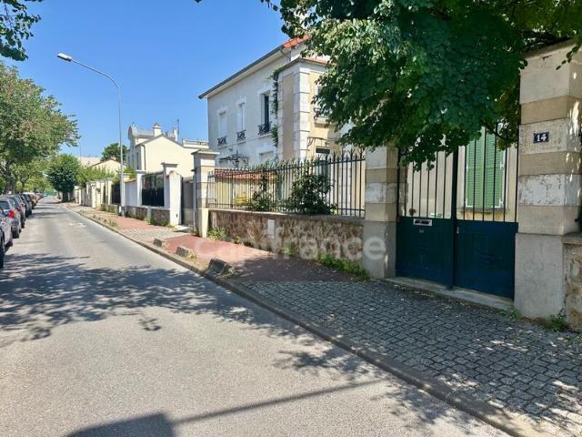 Appartement 2 pièces, 30 m² à louer à Créteil 94000