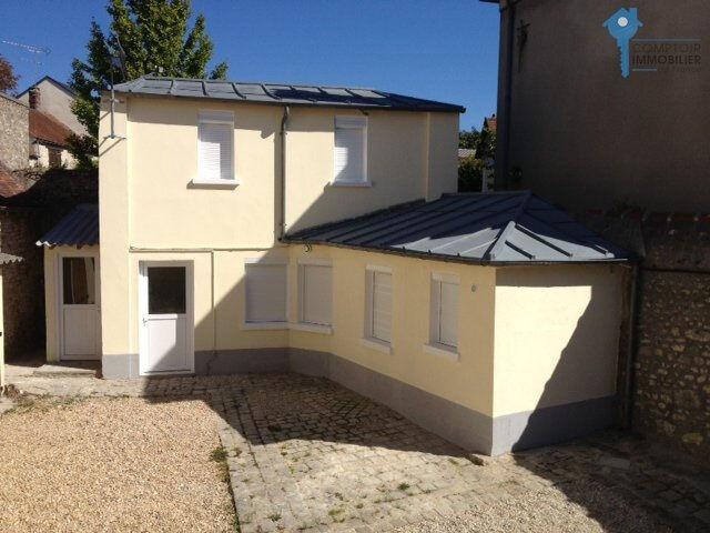 Appartement 2 pièces, 30 m² à louer à La Ferté Alais 91590