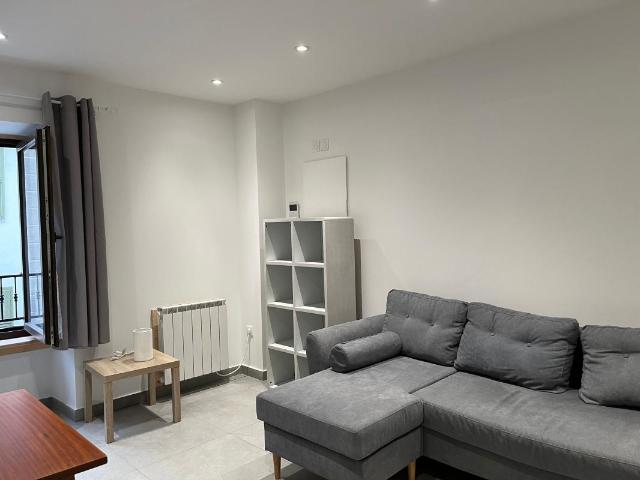 Appartement 2 pièces, 30 m² à louer à La Roche sur Foron 74800