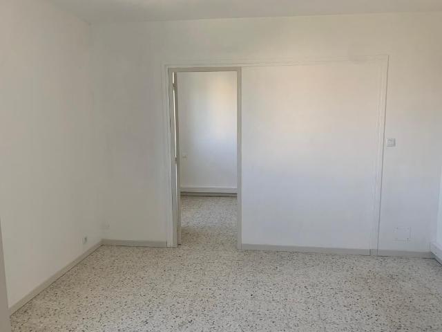 Appartement 2 pièces, 30 m² à louer à Nîmes 30000
