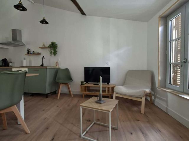Appartement 2 pièces, 30 m² à louer à Parthenay 79200