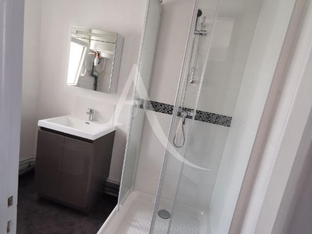 Appartement 2 pièces, 30 m² à louer à Rochefort 17300