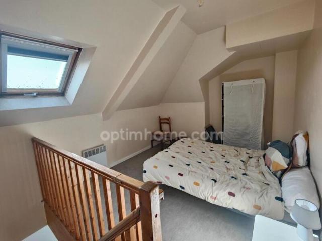 Appartement 2 pièces, 30 m² à louer à Rostrenen 22110