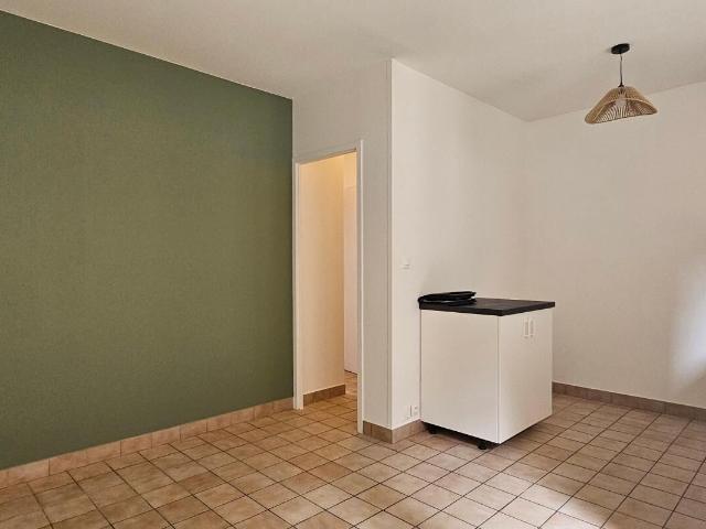 Appartement 2 pièces, 32 m² à louer à Thouars 79100