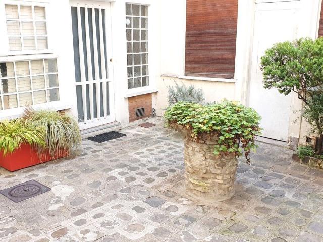 Appartement 2 pièces, 31 m² à louer à Vincennes 94300
